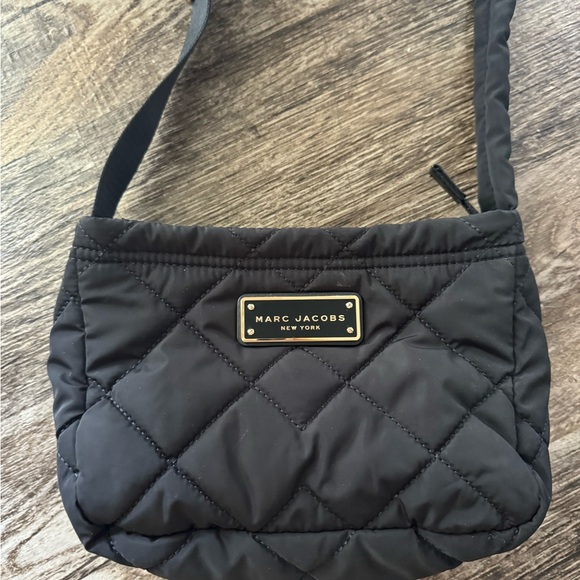 • marc jacob crossbody - Picture 2 of 3